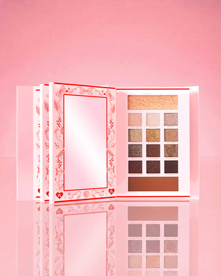 The Cosy Chronicles Face & Eyeshadow Palette