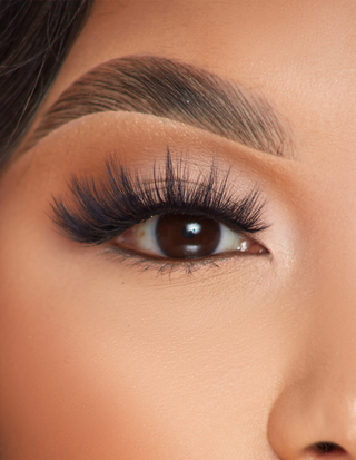 P.Louise Mega Mood Lashes