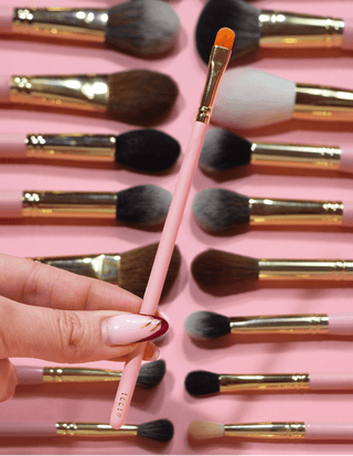 P.Louise #1221 Blending Brush